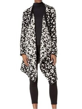 NWT Ugg Phoebe Wrap Cardigan Fuzzy Sweater Black & White Animal Print Medium
